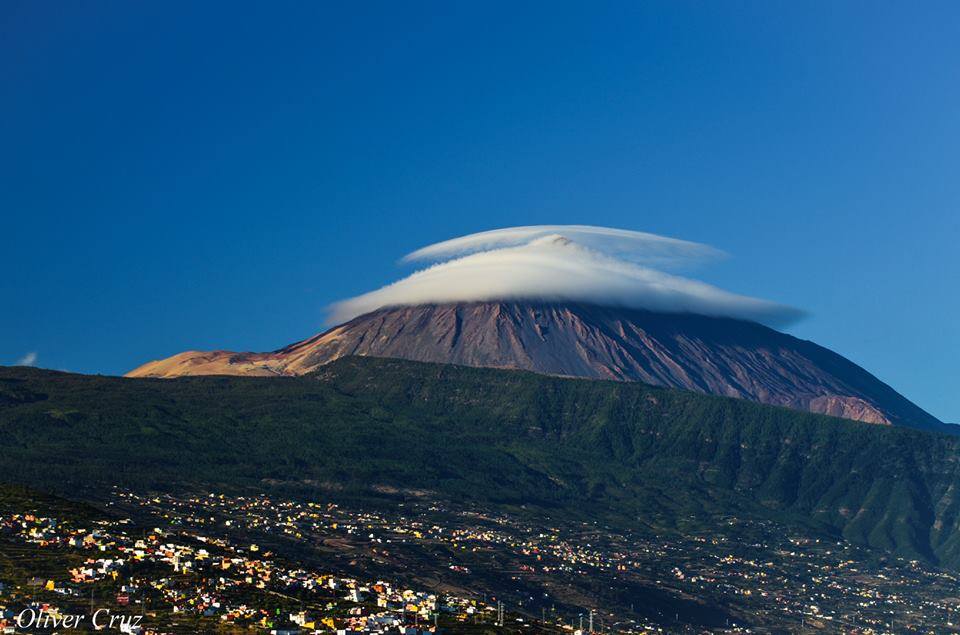 Teide mit Hut (Islas Canarias)